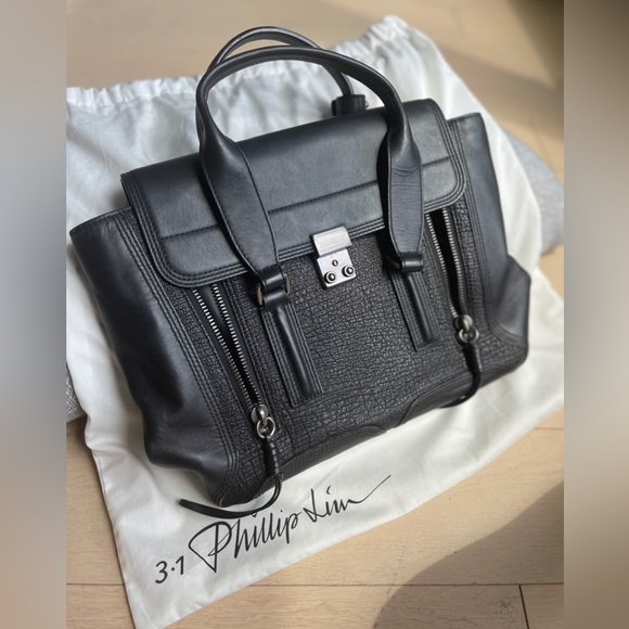 Limited Edition 3.1 Phillip Lim Pashli Medium Satchel Black Leather bag - Picture 1 of 9